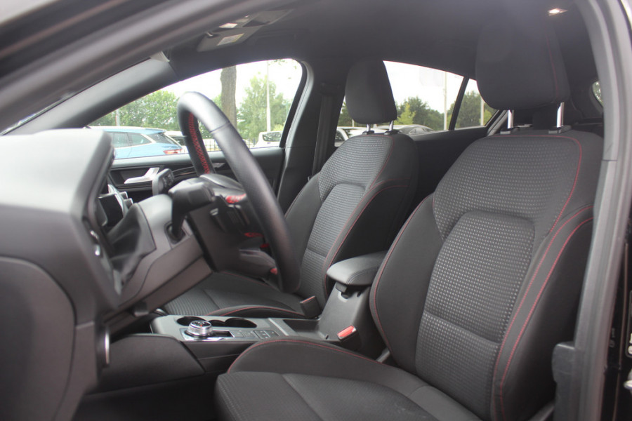 Ford Focus 1.0 EcoBoost Titanium Business / Camera / Head-up / CarPlay / Keyless / 18'' / Navigatie / Dodehoek / DAB / ACC