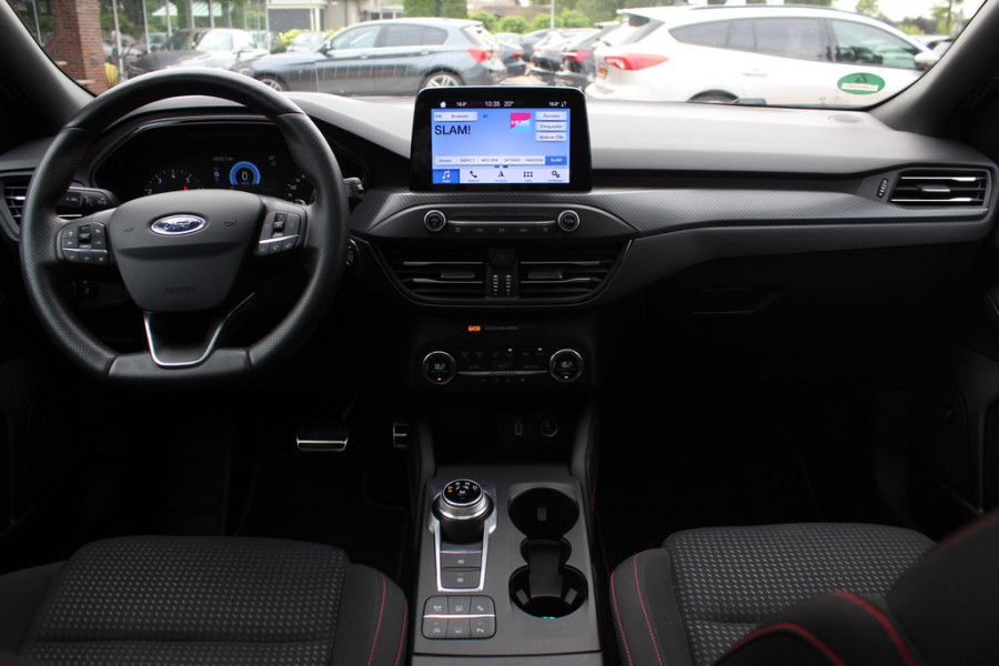 Ford Focus 1.0 EcoBoost Titanium Business / Camera / Head-up / CarPlay / Keyless / 18'' / Navigatie / Dodehoek / DAB / ACC