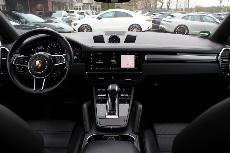 Porsche Cayenne Coupé 3.0 E-Hybrid Platinum Edition / Panoramadak / 360Camera / Luchtvering / 21'' / Sfeerverlichting / Sportchrono / Bose / Keyless / Sportuitlaat / Dodehoek / DAB / Stoelverwarming / ACC