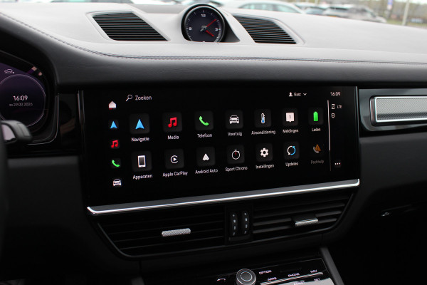 Porsche Cayenne Coupé 3.0 E-Hybrid Platinum Edition / Panoramadak / 360Camera / Luchtvering / 21'' / Sfeerverlichting / Sportchrono / Bose / Keyless / Sportuitlaat / Dodehoek / DAB / Stoelverwarming / ACC