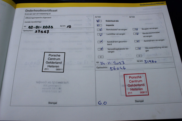 Porsche Cayenne Coupé 3.0 E-Hybrid Platinum Edition / Panoramadak / 360Camera / Luchtvering / 21'' / Sfeerverlichting / Sportchrono / Bose / Keyless / Sportuitlaat / Dodehoek / DAB / Stoelverwarming / ACC