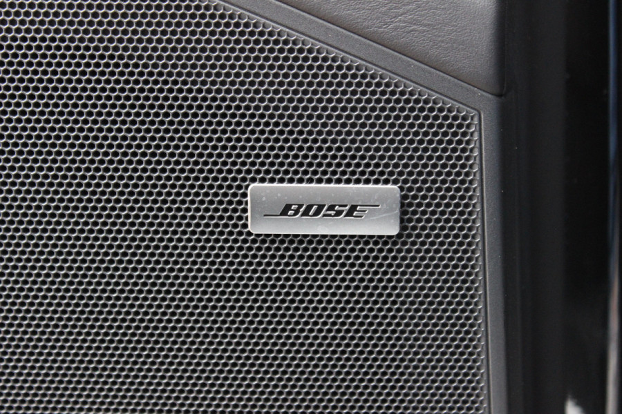 Porsche Cayenne Coupé 3.0 E-Hybrid Platinum Edition / Panoramadak / 360Camera / Luchtvering / 21'' / Sfeerverlichting / Sportchrono / Bose / Keyless / Sportuitlaat / Dodehoek / DAB / Stoelverwarming / ACC