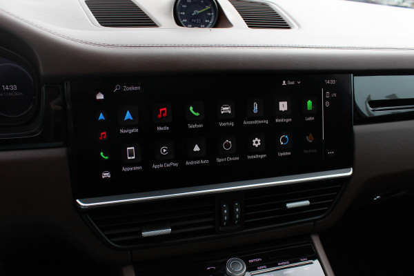 Porsche Cayenne Coupé 3.0 E-Hybrid / Panoramadak / 360Camera / Sportdesign+Chrono / Luchtvering / 22'' / Sportuitlaat / Dodehoek / DAB / Bose / Stoelverwarming 4x / Cruise Control