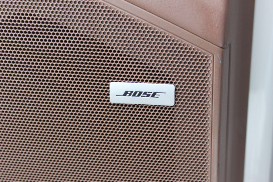 Porsche Cayenne Coupé 3.0 E-Hybrid / Panoramadak / 360Camera / Sportdesign+Chrono / Luchtvering / 22'' / Sportuitlaat / Dodehoek / DAB / Bose / Stoelverwarming 4x / Cruise Control