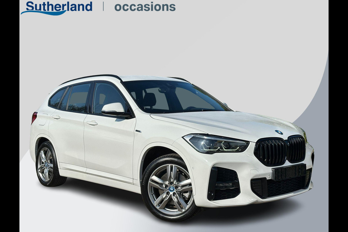 BMW X1 xDrive25e M Sport | M pakket | Afneembare Trekhaak | Sportstoelen |  Stoelverwarming | Elek. verstelbare stoel met geheugen | Elektrische achterklep | Driving Assistant Plus