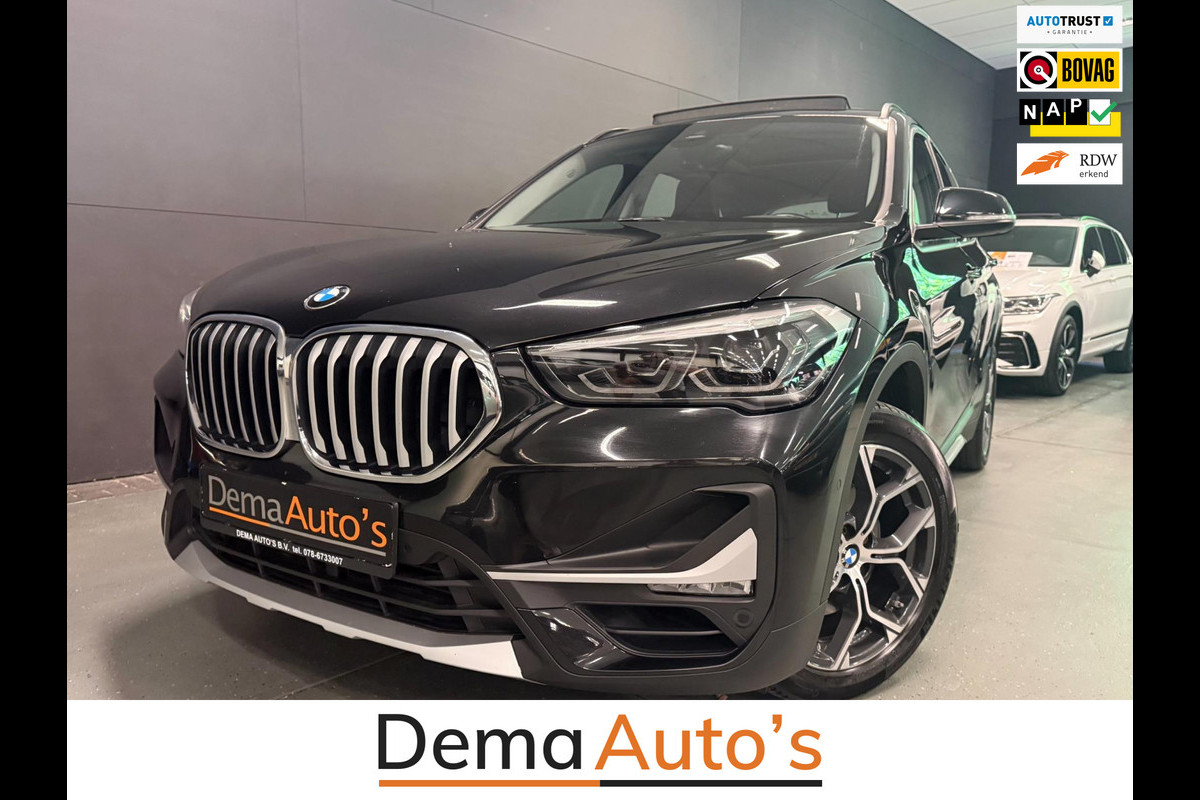 BMW X1 SDrive18i Executive Edition PANO/LEDER/H-UP/NAVI/SFEERVERL/LED/PDC/CRUISE///