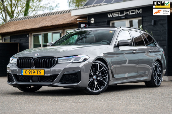 BMW 5 Serie Touring 520d High Executive M-Pakket I Pano I Trekhaak I Laser I