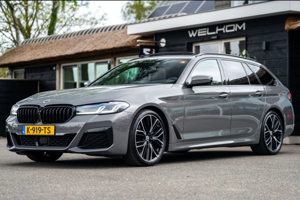 BMW 5 Serie Touring 520d High Executive M-Pakket I Pano I Trekhaak I Laser I