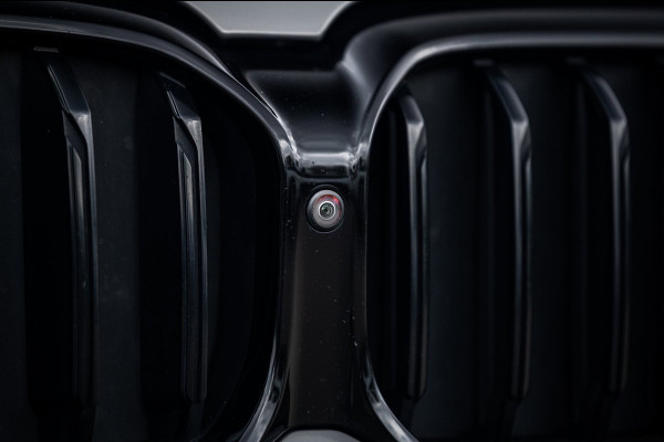 BMW 5 Serie Touring 520d High Executive M-Pakket I Pano I Trekhaak I Laser I