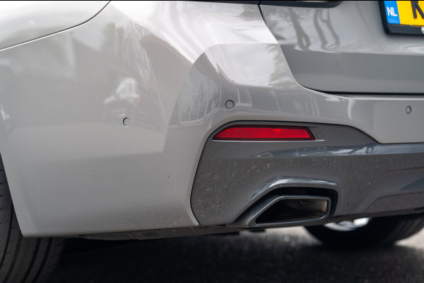 BMW 5 Serie Touring 520d High Executive M-Pakket I Pano I Trekhaak I Laser I