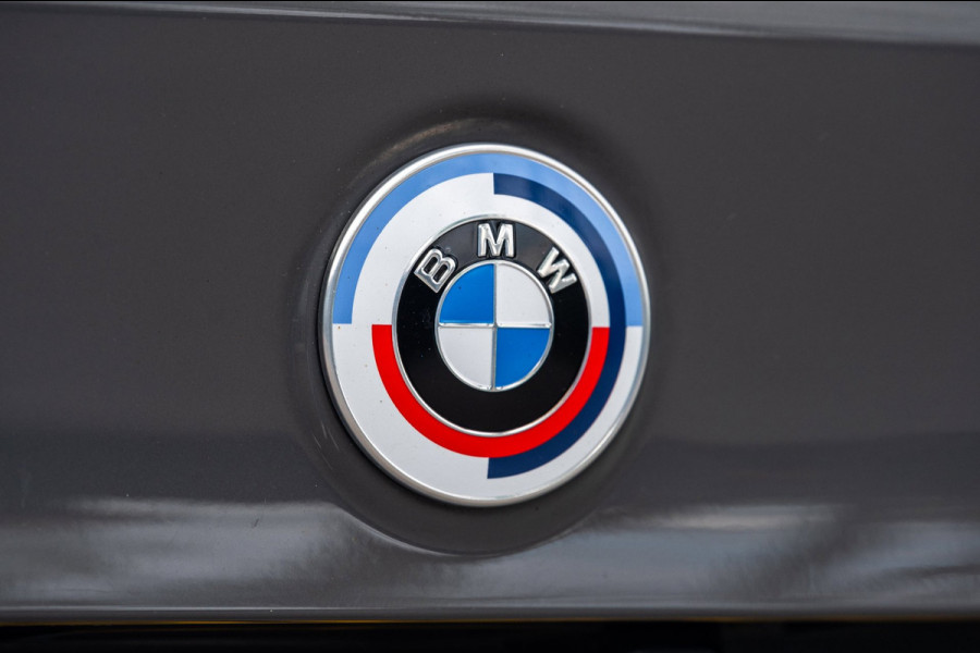 BMW 5 Serie Touring 520d High Executive M-Pakket I Pano I Trekhaak I Laser I