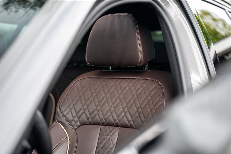 BMW 5 Serie Touring 520d High Executive M-Pakket I Pano I Trekhaak I Laser I