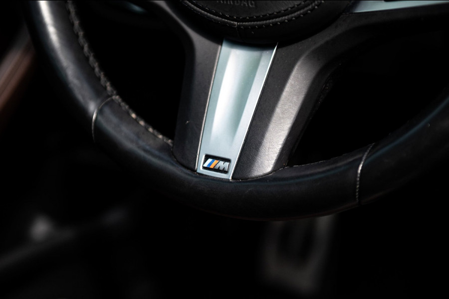 BMW 5 Serie Touring 520d High Executive M-Pakket I Pano I Trekhaak I Laser I