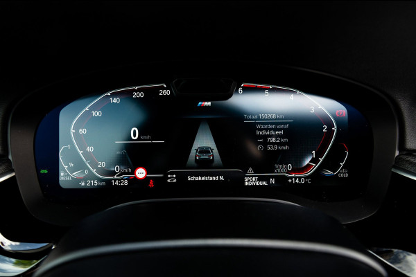 BMW 5 Serie Touring 520d High Executive M-Pakket I Pano I Trekhaak I Laser I