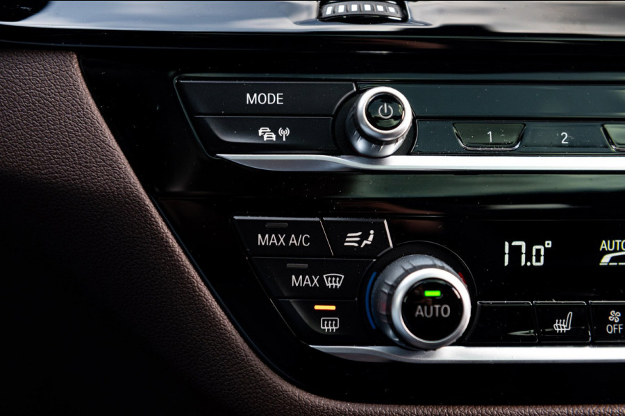 BMW 5 Serie Touring 520d High Executive M-Pakket I Pano I Trekhaak I Laser I