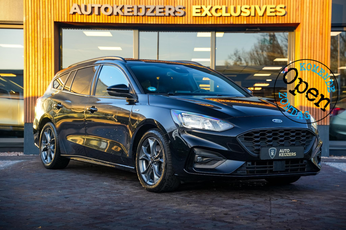Ford FOCUS Wagon 1.0 EcoBoost ST Line Automaat Stoelverwarming Stuurverwarming