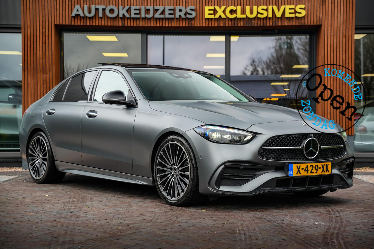 Mercedes-Benz C-Klasse 200 4MATIC AMG Line Burmester Panodak Ambient 360 Camera Dode Hoek Keyless