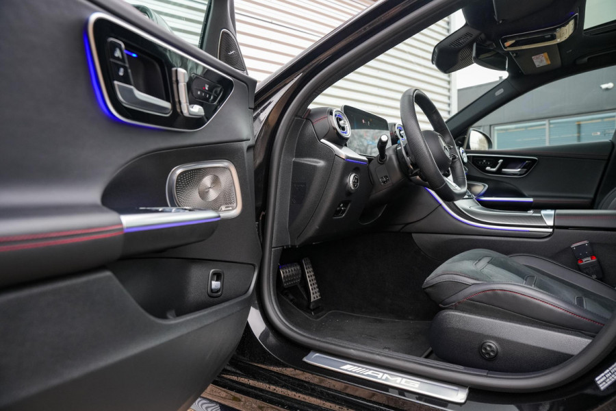 Mercedes-Benz C-Klasse AMG 43 4MATIC Panoramadak Burmester Adapt. Cruise Ambient HeadUp Nieuwe Model!