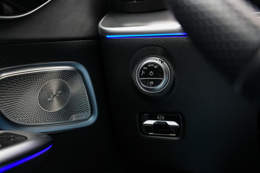 Mercedes-Benz C-Klasse AMG 43 4MATIC Panoramadak Burmester Adapt. Cruise Ambient HeadUp Nieuwe Model!