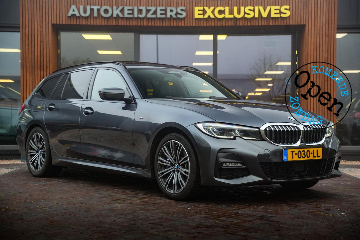 BMW 3 Serie Touring 330e High Executive M Sport Panodak Harman Kardon HUD Leer Alcantara
