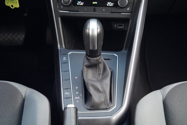 Volkswagen Polo 1.0 TSI Highline / Navigatie / Stoelverw. / Climate / Adaptieve Cruise / Automaat