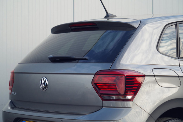 Volkswagen Polo 1.0 TSI Highline / Navigatie / Stoelverw. / Climate / Adaptieve Cruise / Automaat