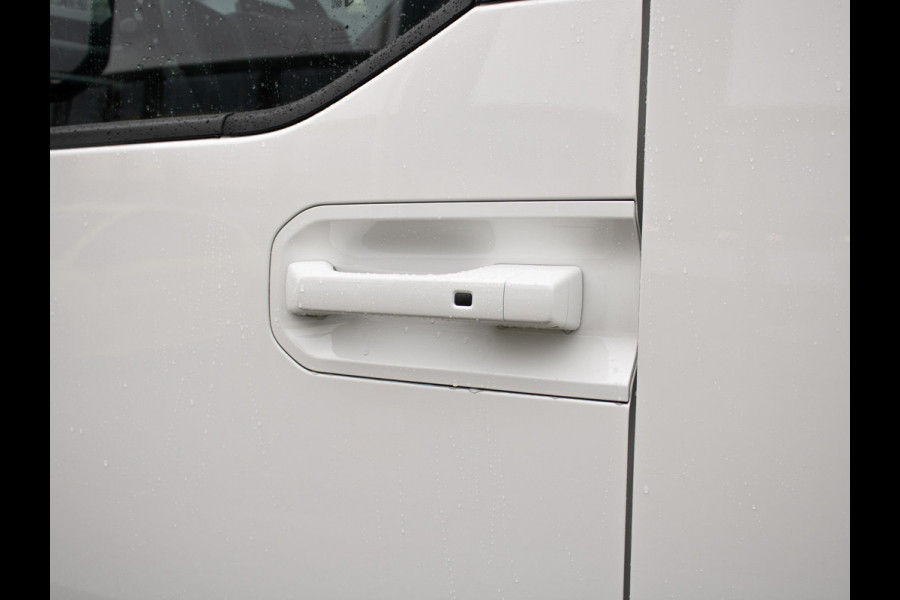 Kia PV5 L2H1 Plus 71.2 kWh | Navi | PDC | Camera | Clima | Adapt. Cruise | Stoelverwarming & ventilatie | V2L