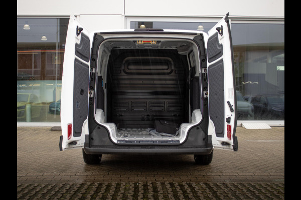 Kia PV5 L2H1 Plus 71.2 kWh | Navi | PDC | Camera | Clima | Adapt. Cruise | Stoelverwarming & ventilatie | V2L