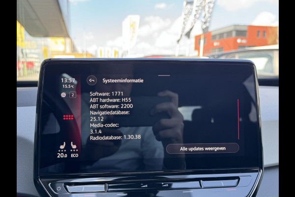 Volkswagen ID.3 First Plus 58 kWh NL-AUTO | LEDER | NAVI | SOH 93%