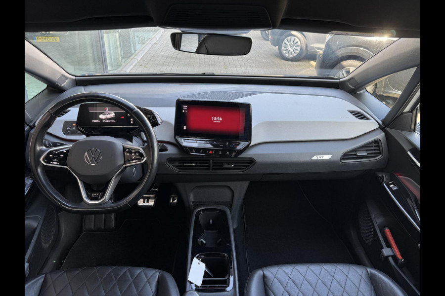 Volkswagen ID.3 First Plus 58 kWh NL-AUTO | LEDER | NAVI | SOH 93%