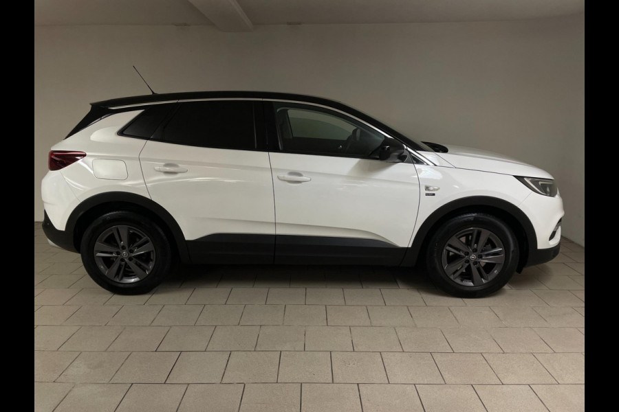 Opel Grandland X 1.2 Turbo Edition 2020 AIRCO NAVI CRUISE BLUETOOTH VELGEN PRIVACYGLAS NIEUWSTAAT