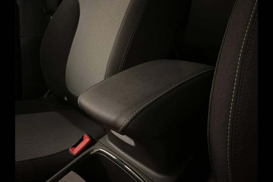 Opel Grandland X 1.2 Turbo Edition 2020 AIRCO NAVI CRUISE BLUETOOTH VELGEN PRIVACYGLAS NIEUWSTAAT