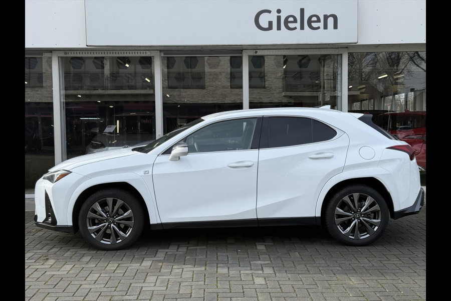 Lexus UX 250h F Sport Line | Facelift, Head up display, Blind Spot, 18 inch, Parkeersensoren, Stoel + Stuurverwarming, Groot scherm