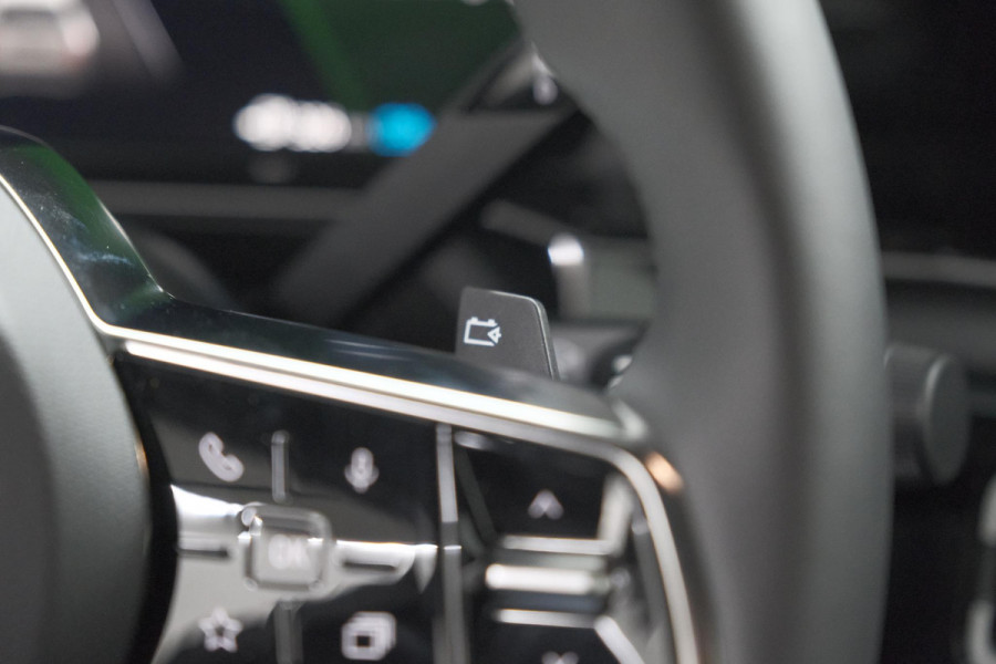 Renault 4 comfort range iconic 52 kWh | Pack Advanced Driving Assist | Camera | Dodehoekdetectie | Adaptieve Cruise Control