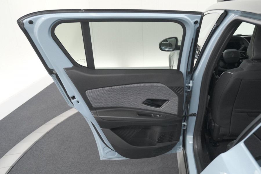 Renault 4 comfort range iconic 52 kWh | Pack Advanced Driving Assist | Camera | Dodehoekdetectie | Adaptieve Cruise Control