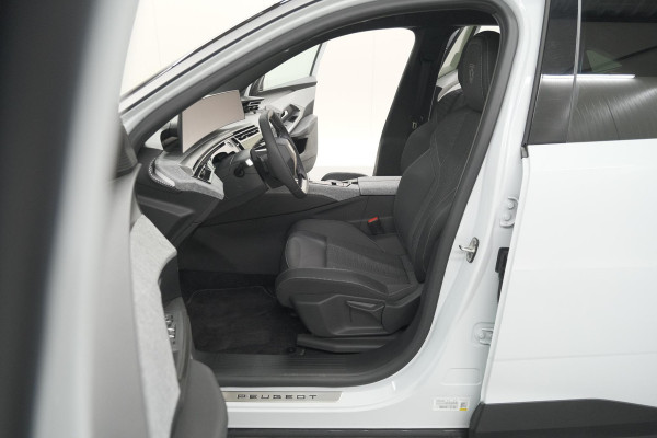Peugeot 3008 1.2 Hybrid 145 GT | Camera | Adaptieve Cruise Control | Elektrische Kofferklep | Stuurwielverwarming