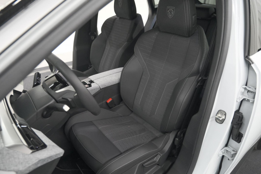 Peugeot 3008 1.2 Hybrid 145 GT | Camera | Adaptieve Cruise Control | Elektrische Kofferklep | Stuurwielverwarming