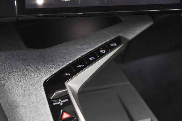 Peugeot 3008 1.2 Hybrid 145 GT | Camera | Adaptieve Cruise Control | Elektrische Kofferklep | Stuurwielverwarming