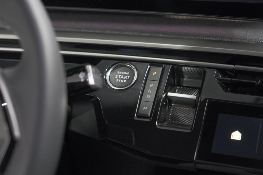 Peugeot 3008 1.2 Hybrid 145 GT | Camera | Adaptieve Cruise Control | Elektrische Kofferklep | Stuurwielverwarming