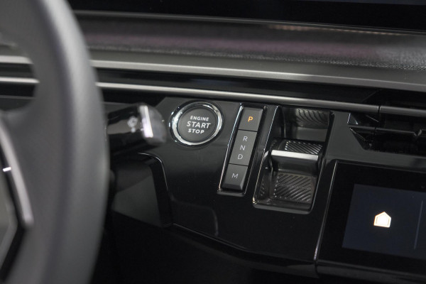 Peugeot 3008 1.2 Hybrid 145 GT | Camera | Adaptieve Cruise Control | Elektrische Kofferklep | Stuurwielverwarming
