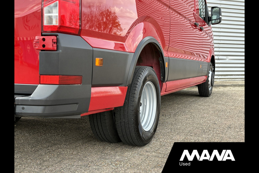 Volkswagen Crafter 50 2.0 TDI L3H2 177pk DL Automaat Trekhaak Camera Cruise Sensoren