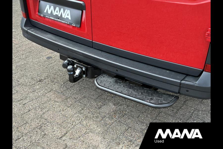 Volkswagen Crafter 50 2.0 TDI L3H2 177pk DL Automaat Trekhaak Camera Cruise Sensoren