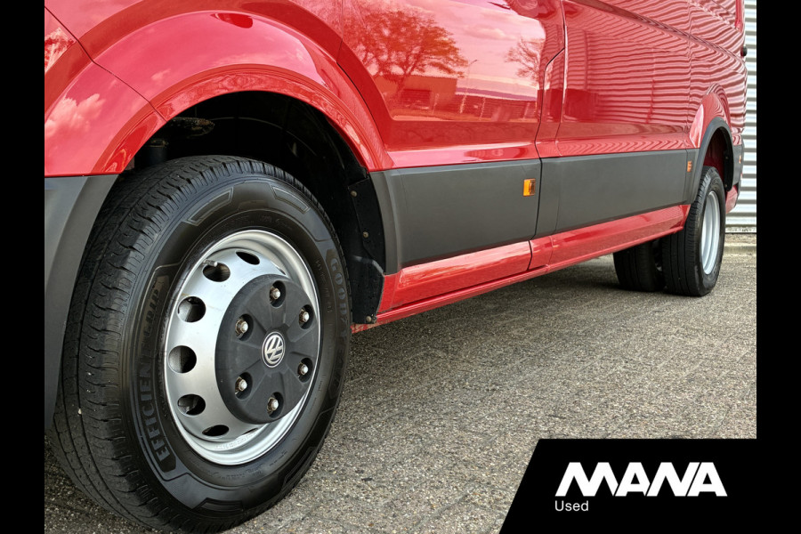 Volkswagen Crafter 50 2.0 TDI L3H2 177pk DL Automaat Trekhaak Camera Cruise Sensoren