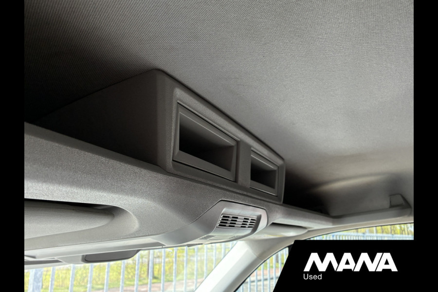 Volkswagen Crafter 50 2.0 TDI L3H2 177pk DL Automaat Trekhaak Camera Cruise Sensoren