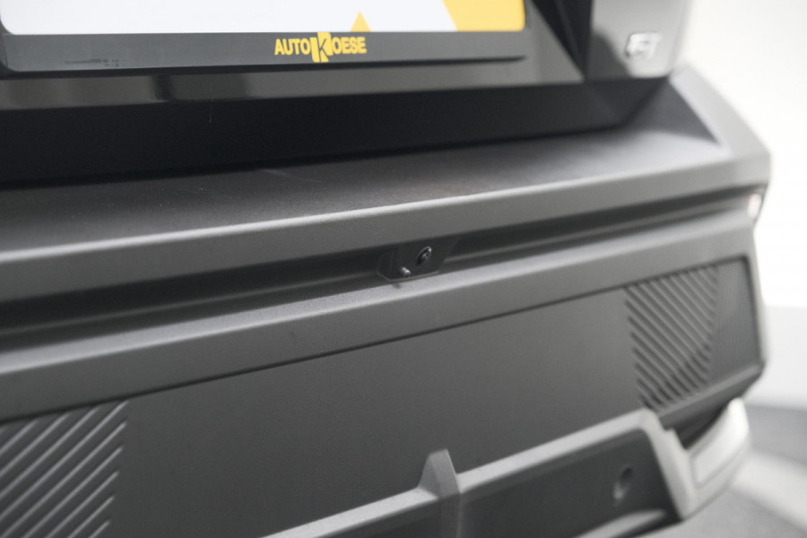 Peugeot 408 1.2 Hybrid 136 e-DCS6 GT | 360 Camera | Adaptieve Cruise Control | Elektronische Kofferklep | Apple Carplay