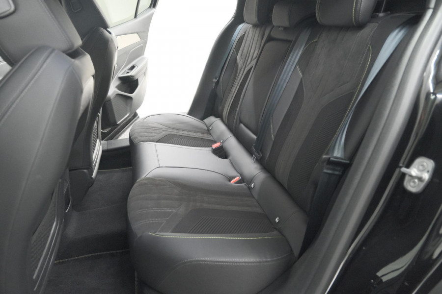 Peugeot 408 1.2 Hybrid 136 e-DCS6 GT | 360 Camera | Adaptieve Cruise Control | Elektronische Kofferklep | Apple Carplay