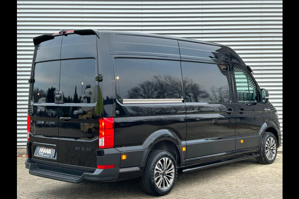 MAN TGE 3.140 L3H3 Automaat 140PK Zwart Black Lion Cruise control Carplay Camera