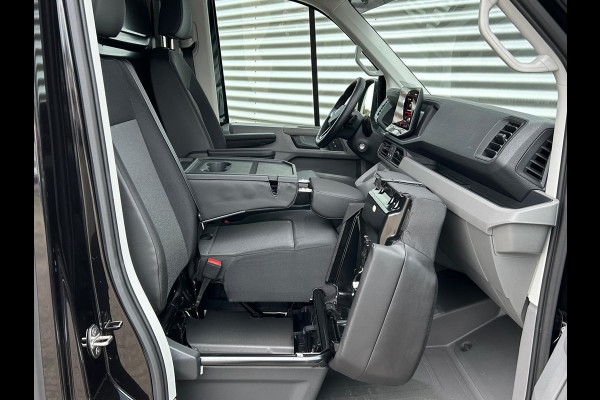 MAN TGE 3.140 L3H3 Automaat 140PK Zwart Black Lion Cruise control Carplay Camera