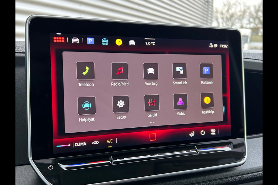 MAN TGE 3.140 L3H3 Automaat 140PK Zwart Black Lion Cruise control Carplay Camera