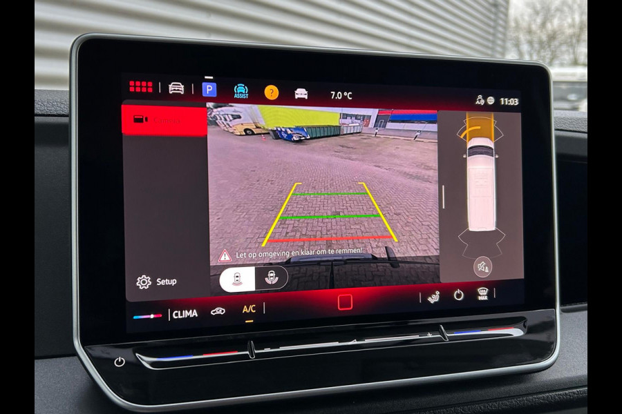 MAN TGE 3.140 L3H3 Automaat 140PK Zwart Black Lion Cruise control Carplay Camera